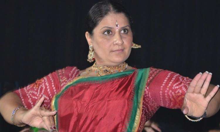 poornima-sharma-stage-drama-actress-indian-dance-centre-drytickets